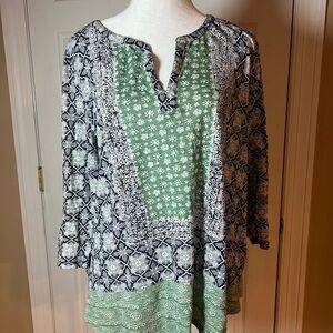 Lucky Brand Women's Size 1x Blue & Green Paisley Print Tunic V Neck Boho Relaxed